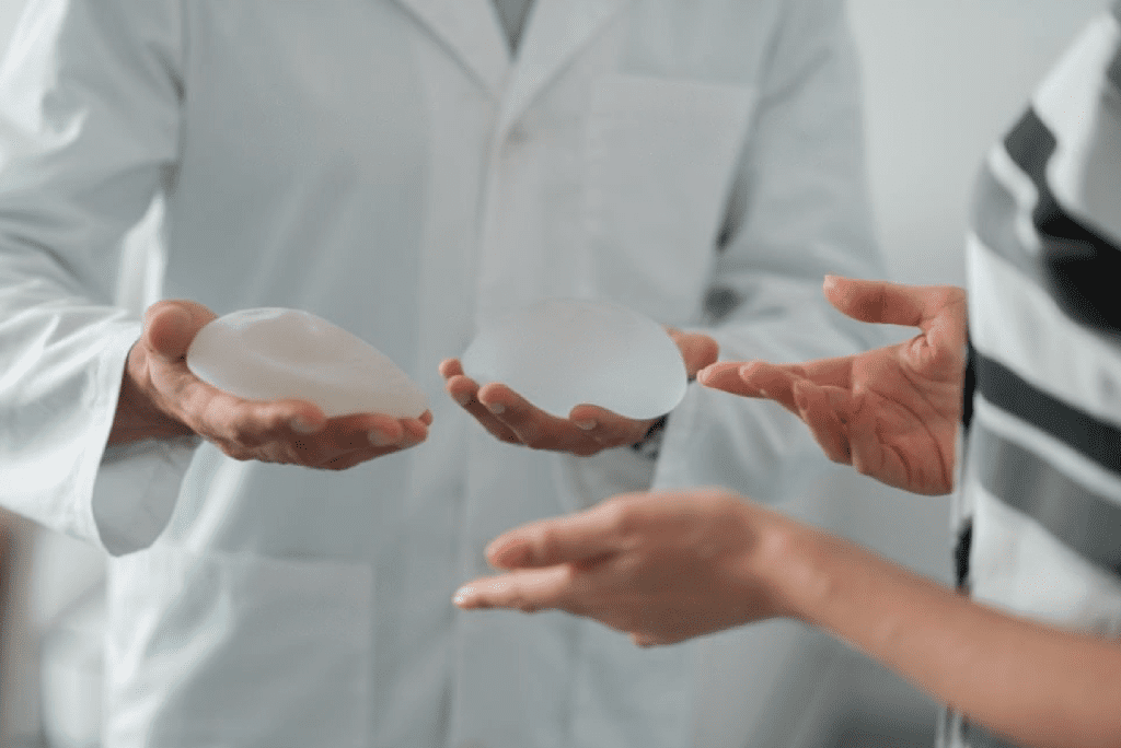 隆乳手術行前攻略-網友最愛問的7個隆乳問題,一次全解答!